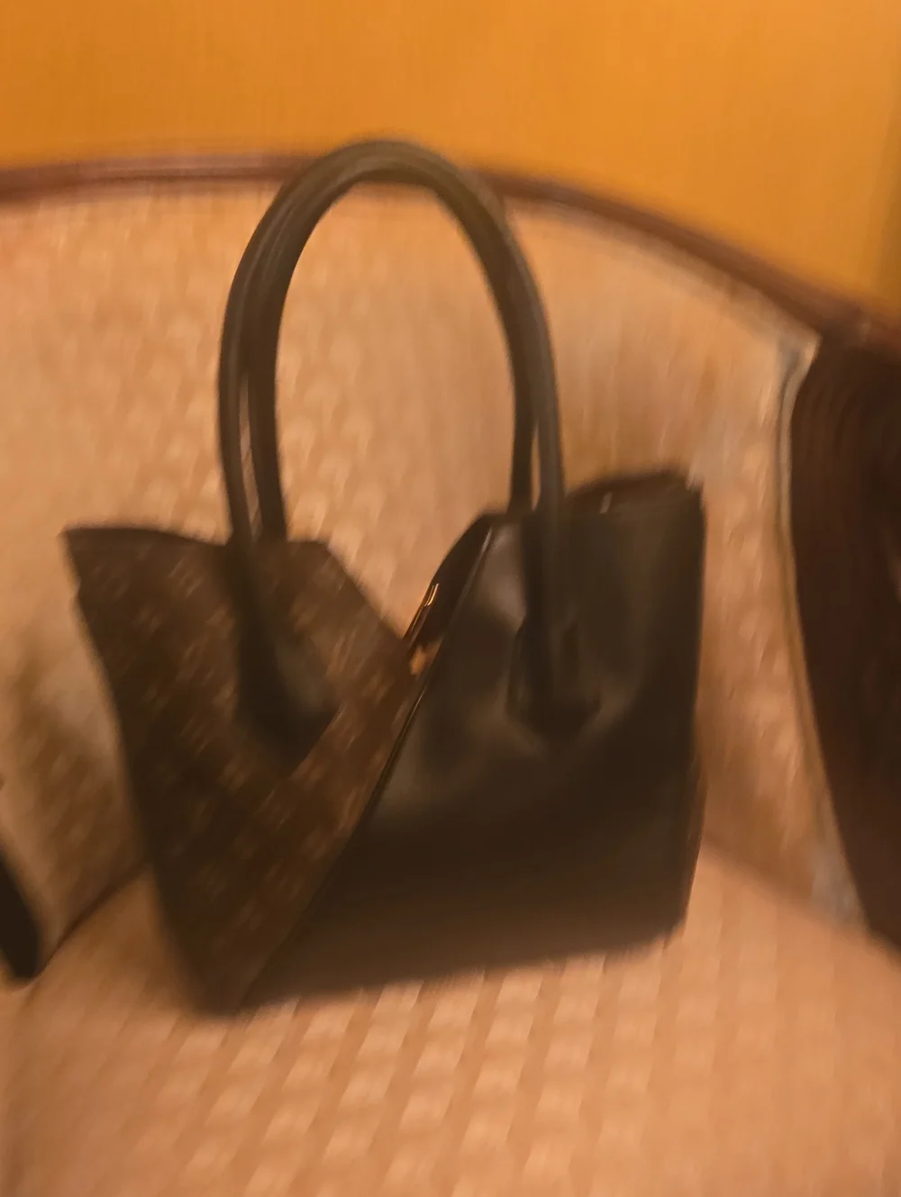 Large Black And Brown Tote. Sholder Bag. Kimono Style. Roomy Amd Light - Picture 1 of 5